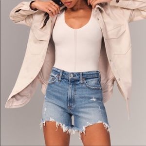 Abercrombie and Fitch 4in high rise